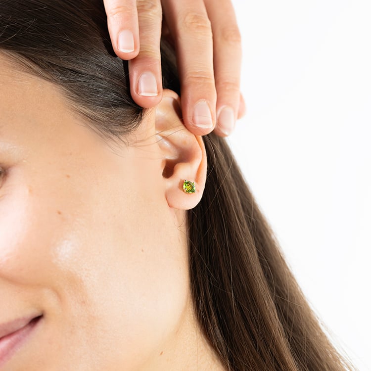 Zlaté náušnice s okrúhlymi olivínmi Frey 147455