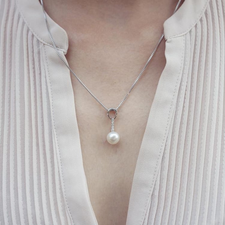 Náhrdelník s perlou 11815