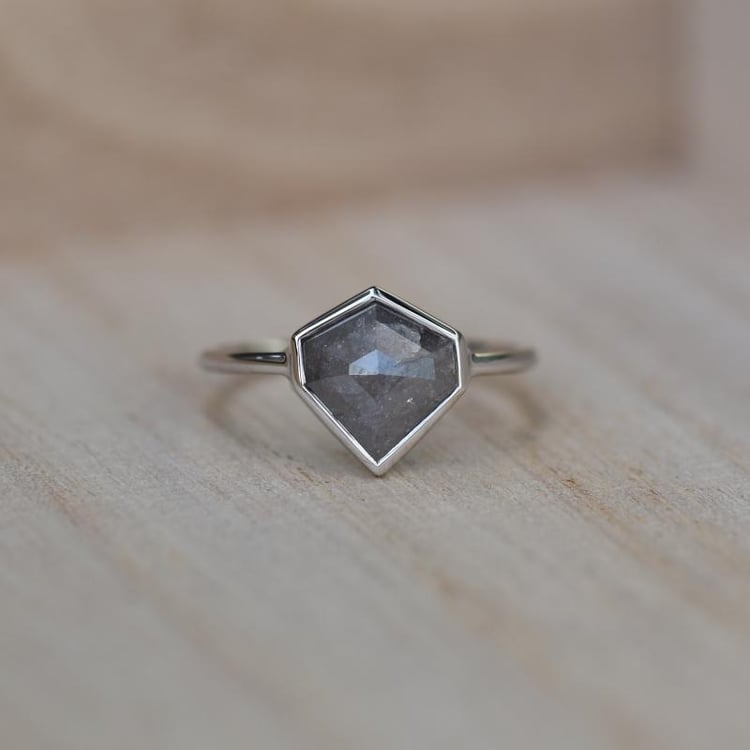 Prsteň zo zlata 44224