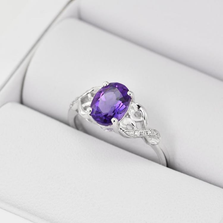 Zlatý prsteň 27019