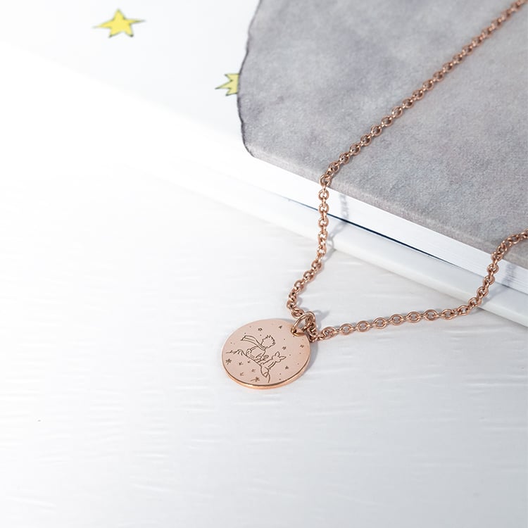 Strieborný prívesok Malý princ s líškou a gravírom 124612