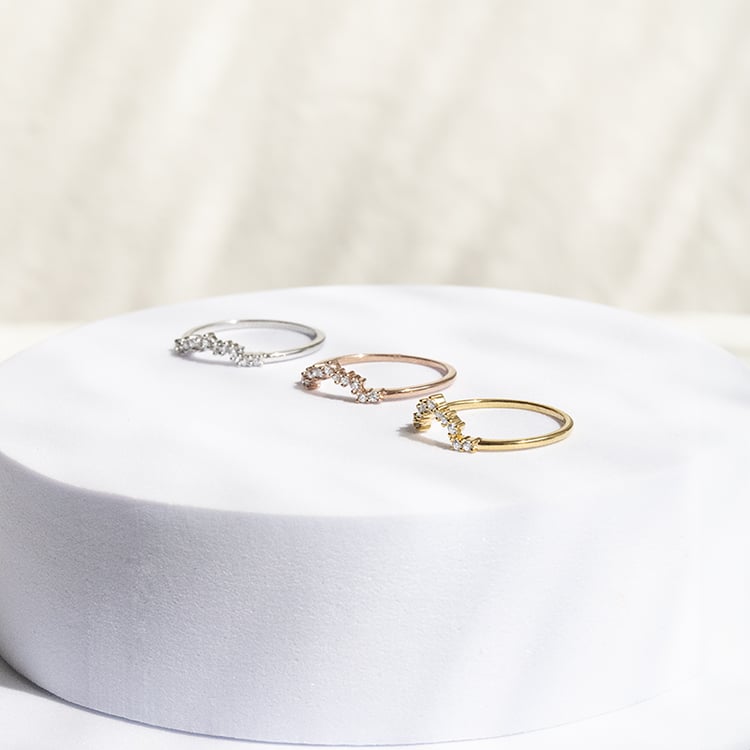 Vykrojený prsteň s round diamantmi Keith 141759