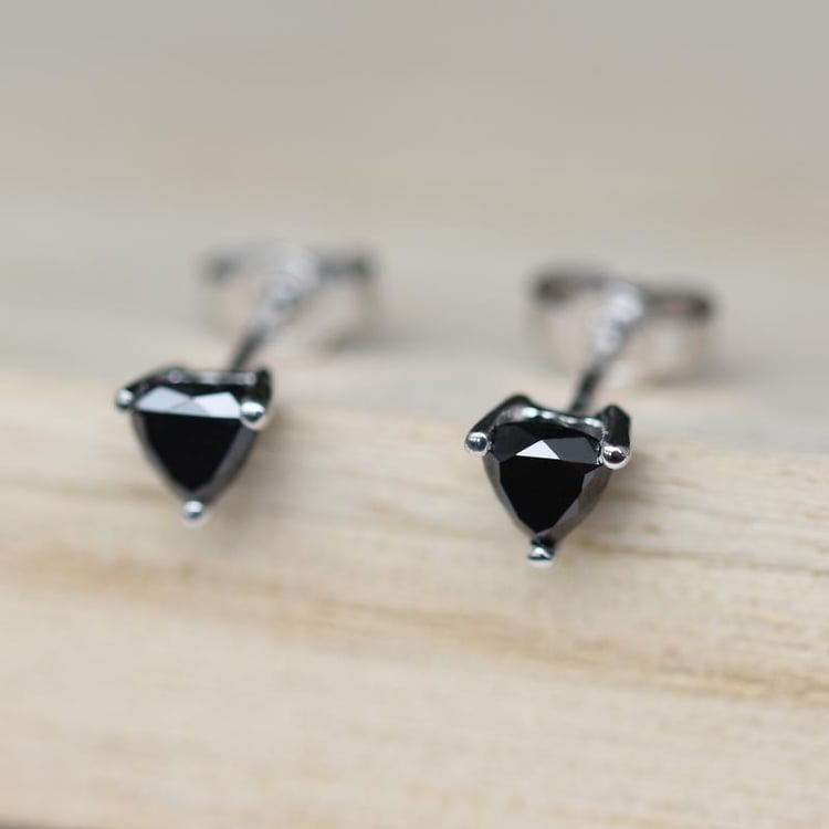 Zlaté náušnice s trillion čiernymi diamantmi 47576