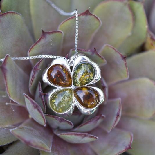 Kvetinový strieborný náhrdelník s jantármi Jubile 14333