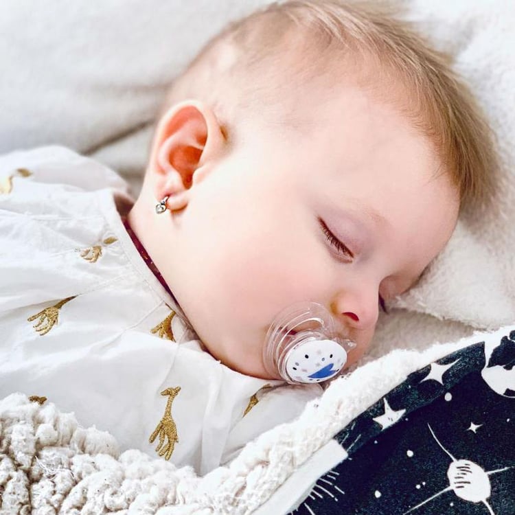 Zlaté detské náušnice srdiečka 145068