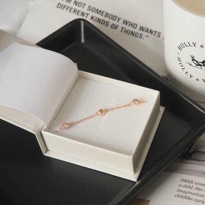 Pozlátený náramok