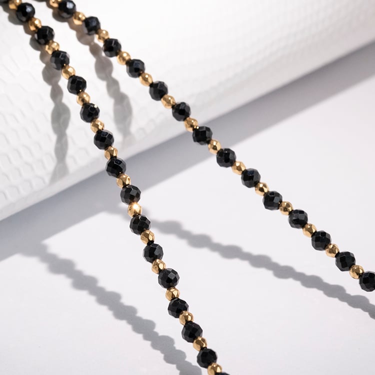 Strieborný pozlátený náhrdelník so spinelovými korálkami Kessie 115660