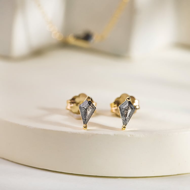 Náušnice s kite salt and pepper diamantmi Joann 156054