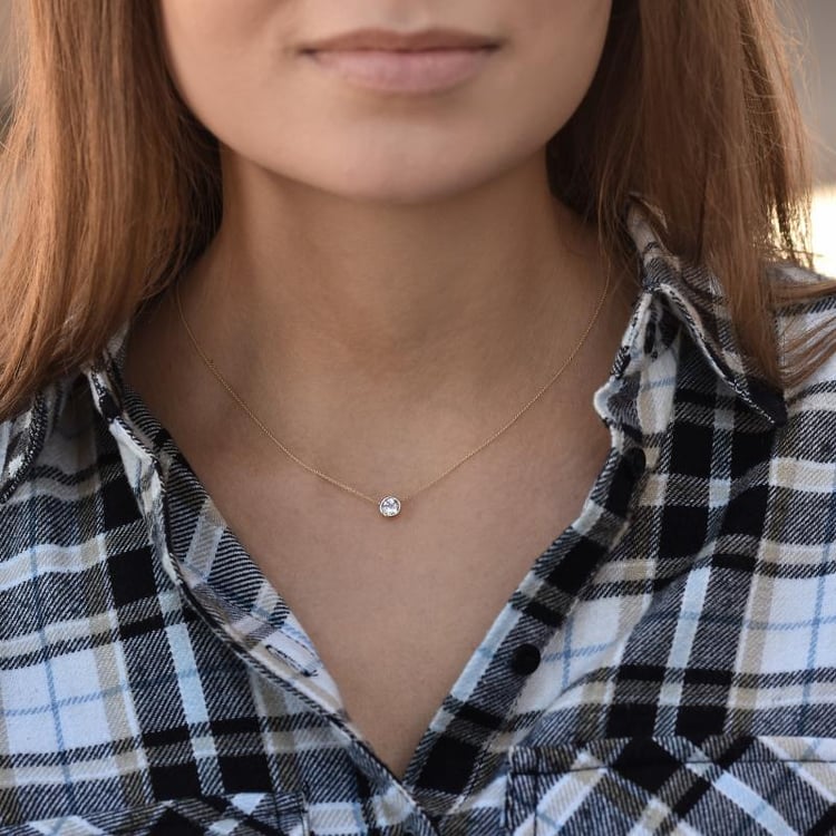 Náhrdelník s topásom 23276