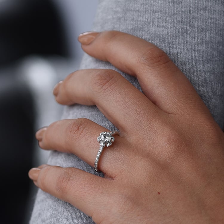 Prsteň s mossanitem a diamantmi 63008