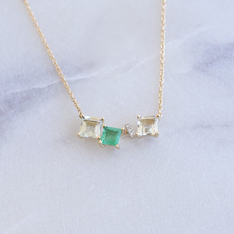 Náhrdelník so smaragdom, ametystmi a diamantmi 87045