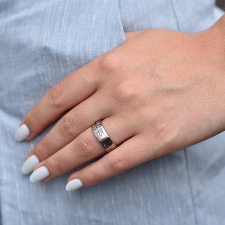 Svadobné prstene z viacfarebného zlata s diamantom 33407