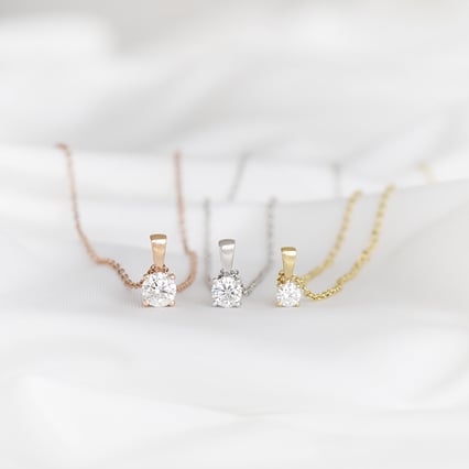 Prívesok s výberom karátovej váhy lab-grown diamantu Stacey