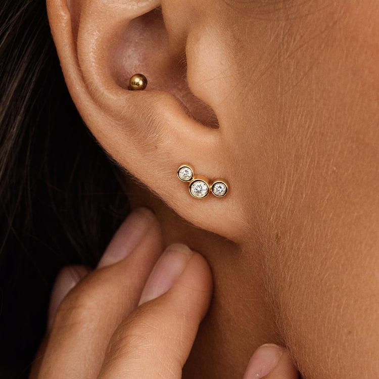 Moderné strieborné náušnice s guľatými lab-grown diamantmi Ebba 162807