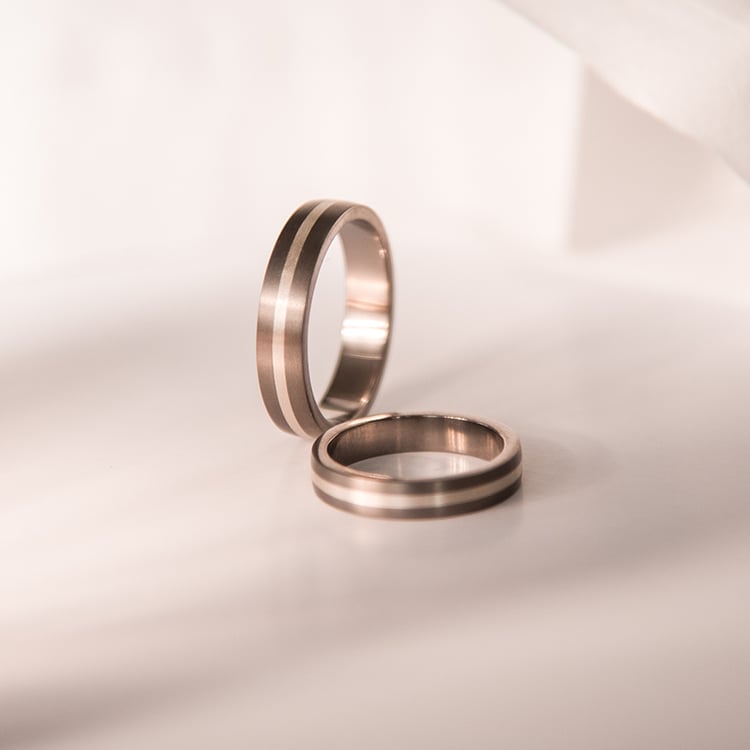 Snubné prstene z titánu a zlata Wagner 107532