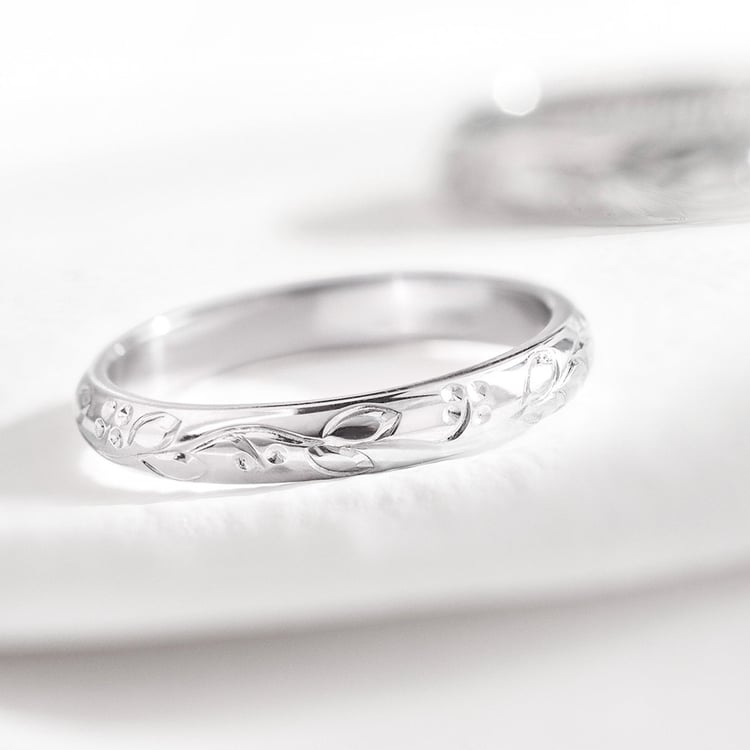 Platinové svadobné obrúčky s kvetinovým motívom Uvien 157879