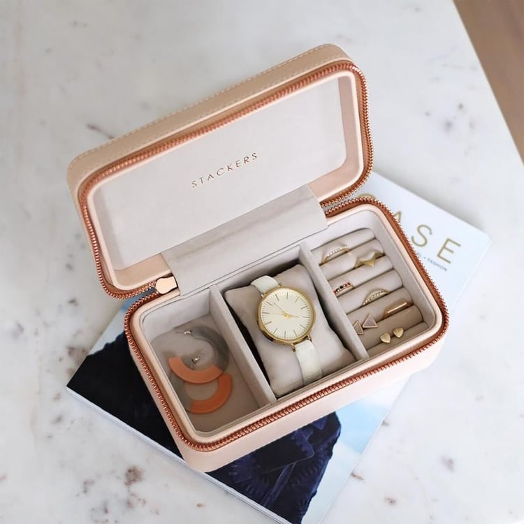 Stredné cestovné puzdro na šperky v ružové farbě 47242