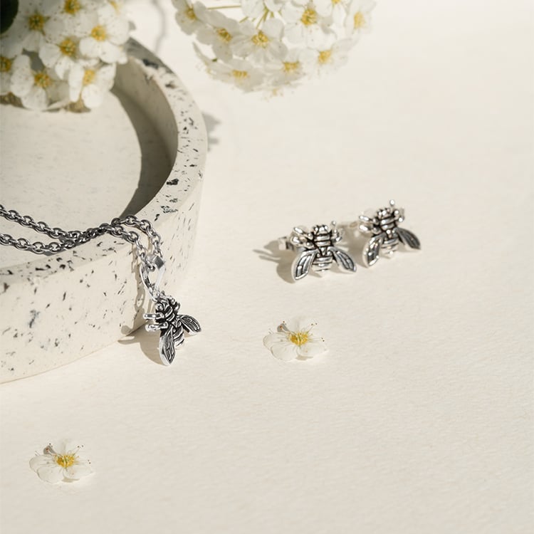Včeličkové náušnice zo striebra Bumble 121809