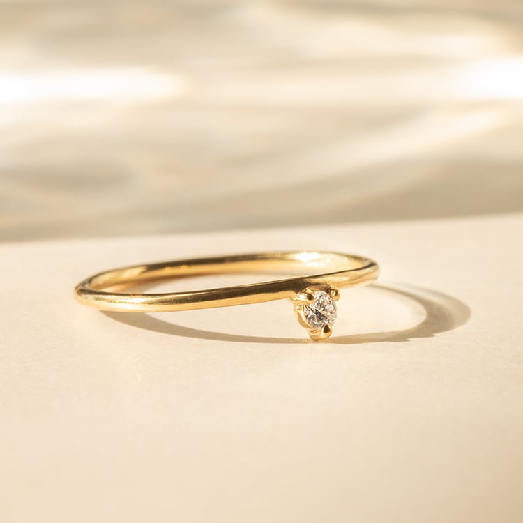 Minimalistický strieborný prsteň s lab-grown diamantom Stevie 139016