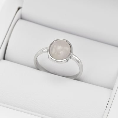 Prsteň s hackmatitom