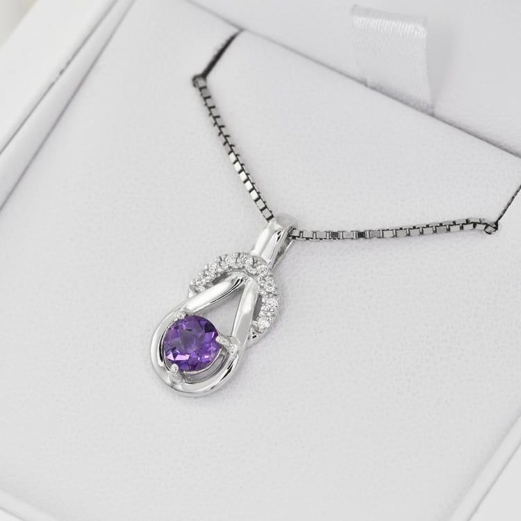 Jemný ametystový náhrdelník 27082