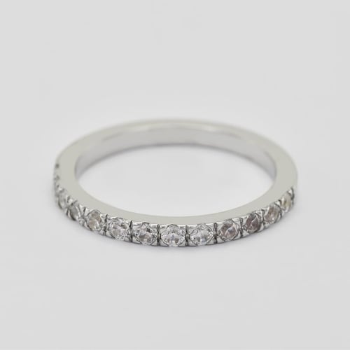 Platinový eternity prsteň s 2mm diamantmi Imogene