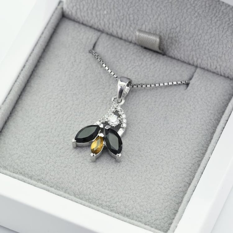 Strieborný náhrdelník 49016