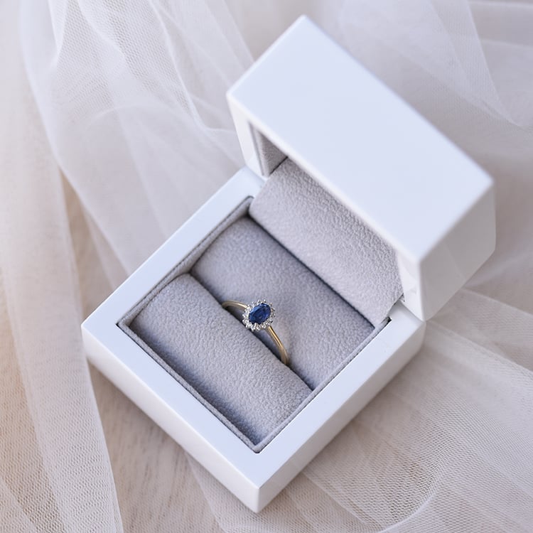 Prsteň s modrým zafírom 59063