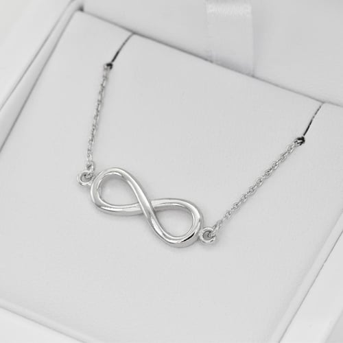 Strieborný fashion náramok Infinity