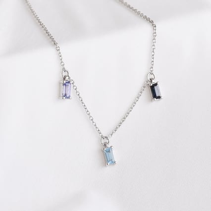 Zlatý náramok so zafírom, topásom a tanzanitom Alannis