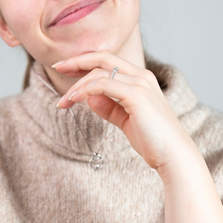 Halo prsteň s diamantmi Hetr 151142