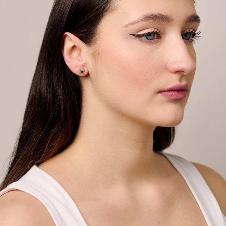 Elegantné náušnice v tvare kvetu so zafírmi a prírodnými diamantmi Ismat 165450