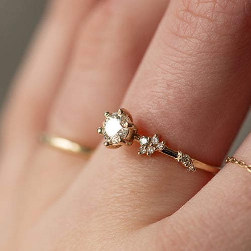 Romantický zásnubný prsteň s lab-grown diamantmi Therese