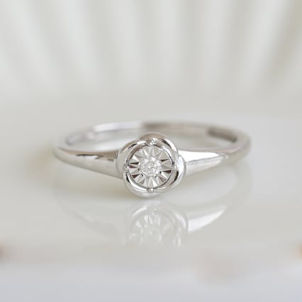 Prsteň s diamantom v štýle solitaire Muriel