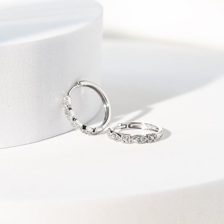 Kruhové náušnice s diamantmi Quinn 142617