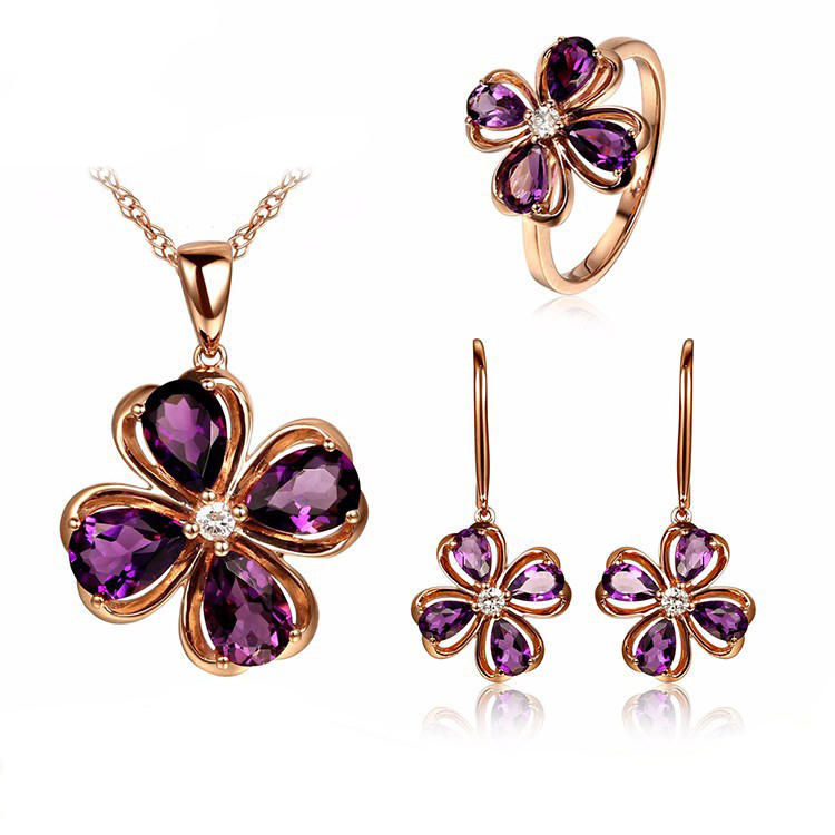 Kolekcia šperkov z ružového zlata s ametystmi