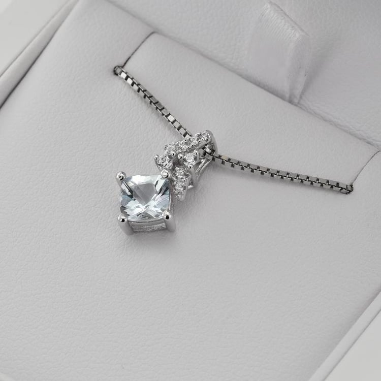 Náhrdelník zo striebra 31580