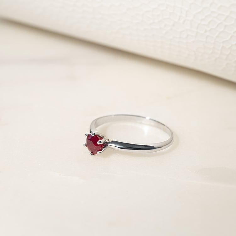 Zlatý zásnubný prsteň s rubínom Mala 134923