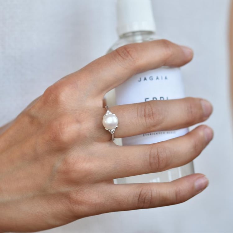 Prsteň s perlou 19387