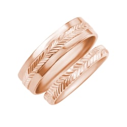 Zlaté svadobné obrúčky s gravírovaním Rahman