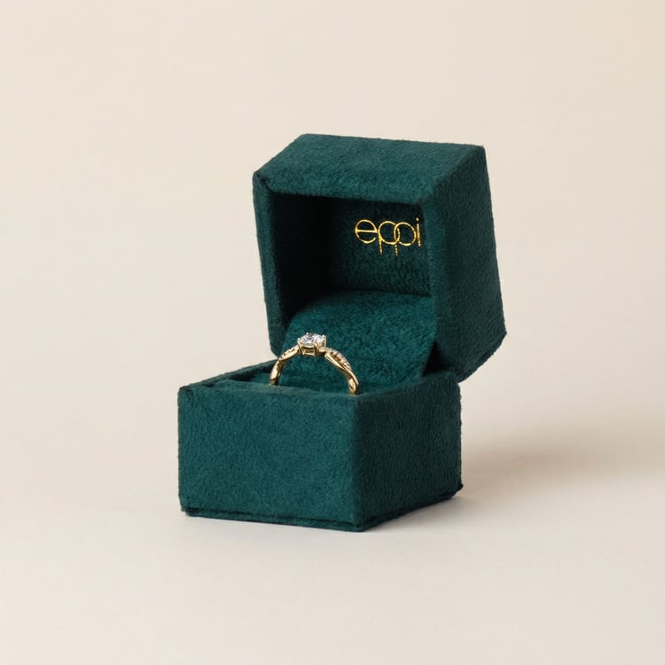 Rozvodový prepletaný prsteň s postrannými diamantmi 165122