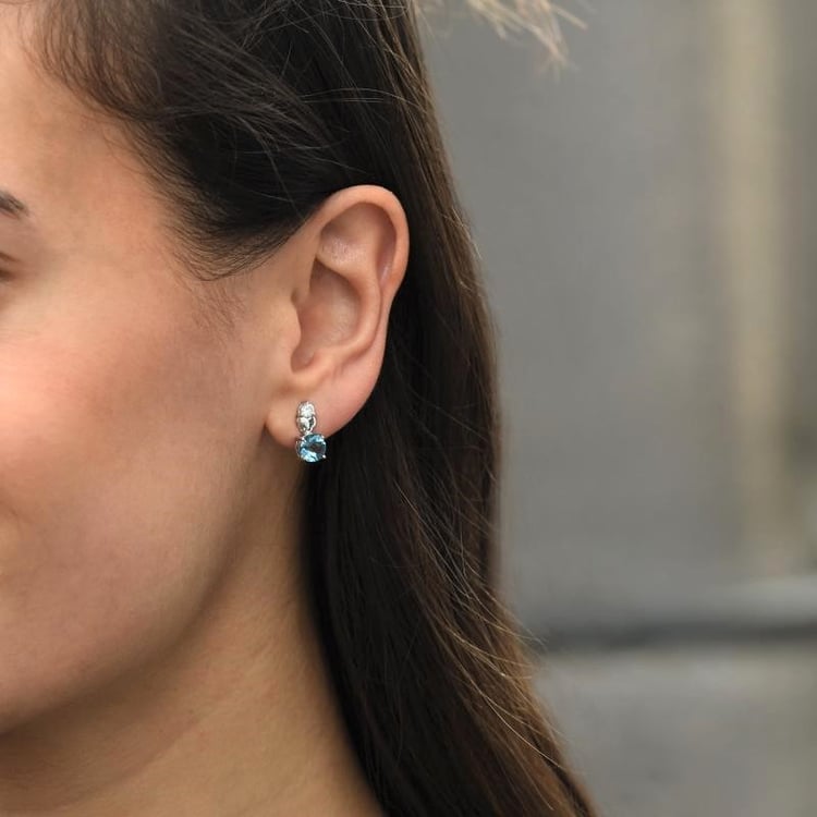 Strieborné topásové náušnice 105051