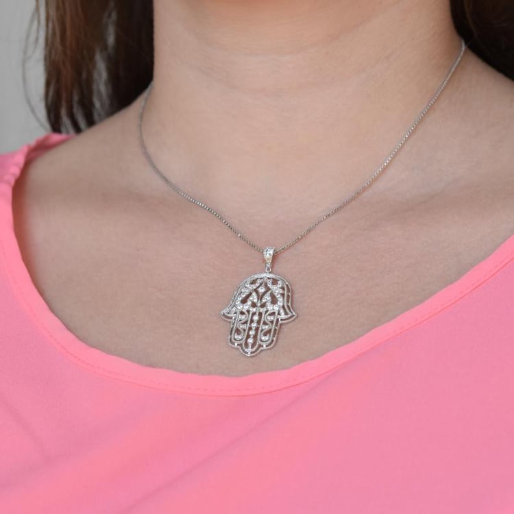 Strieborný náhrdelník hamsa 19948