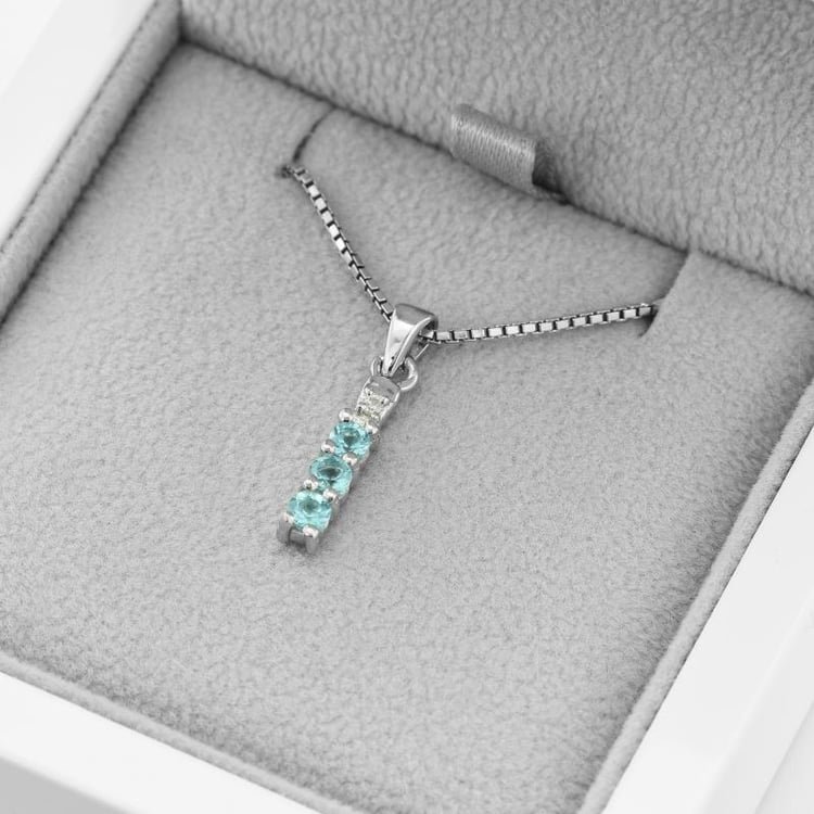 Jemný náhrdelník s apatitmi 48968