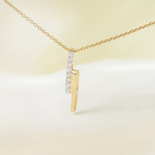 Zlatý prívesok s lab-grown diamantmi Katie