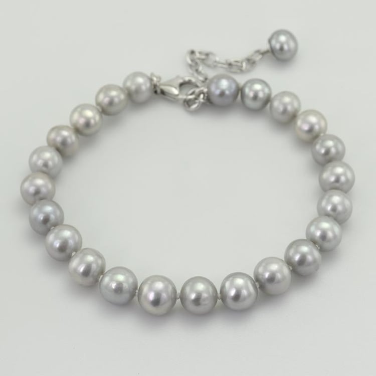 Strieborný náramok s perlami 50157