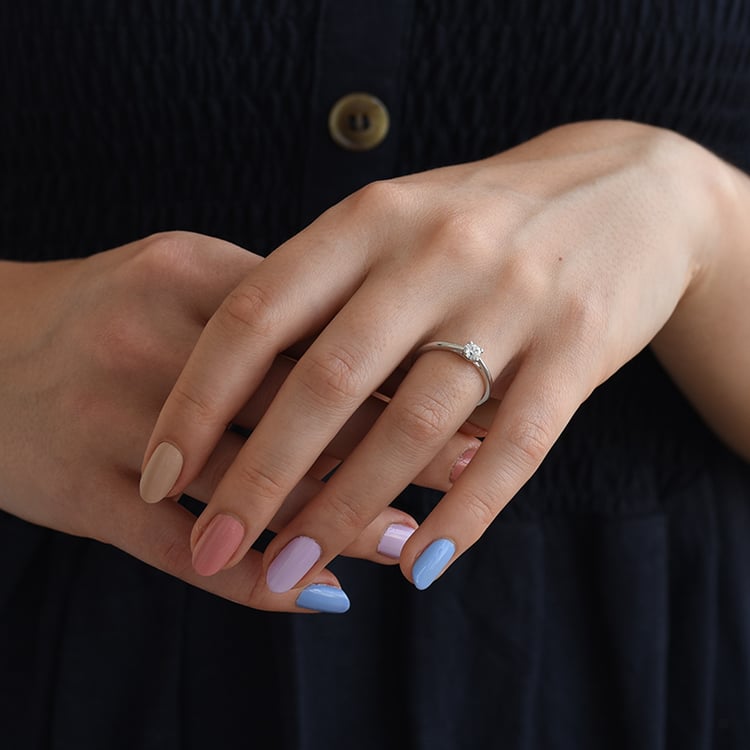 Zlatý zásnubný prsteň 69680