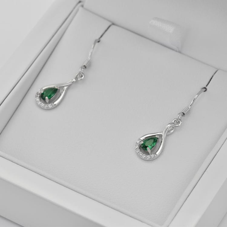 Visiace strieborné náušnice 26622