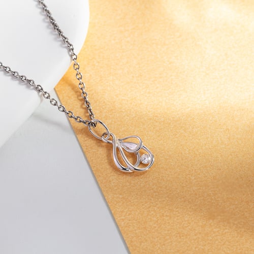 Elegantný prívesok zo zlata s diamantom Ovidia