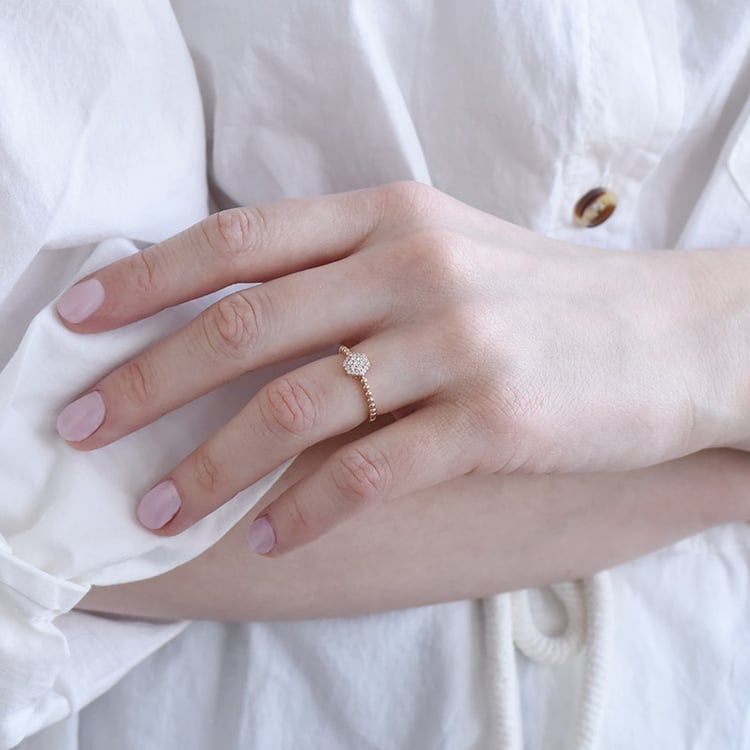 Elegantný prsteň s lab-grown diamantmi 96150